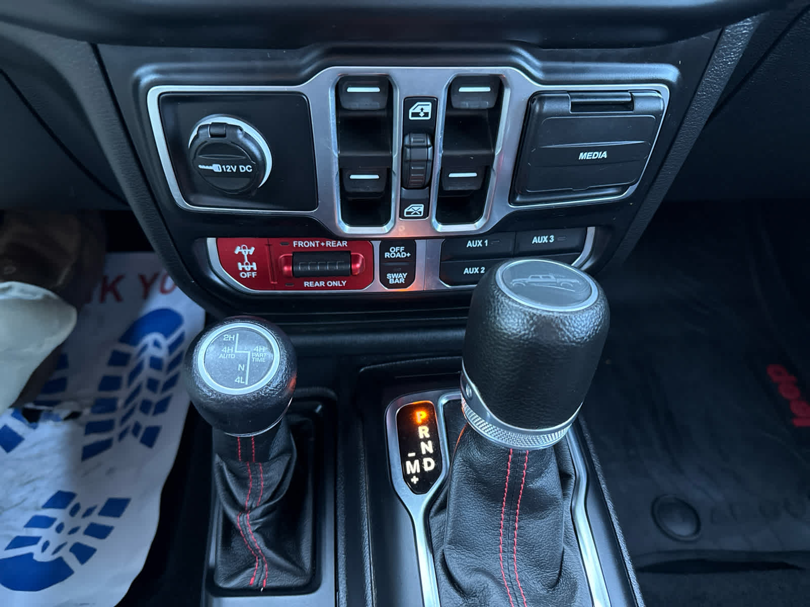 2021 Jeep Gladiator Rubicon photo 14