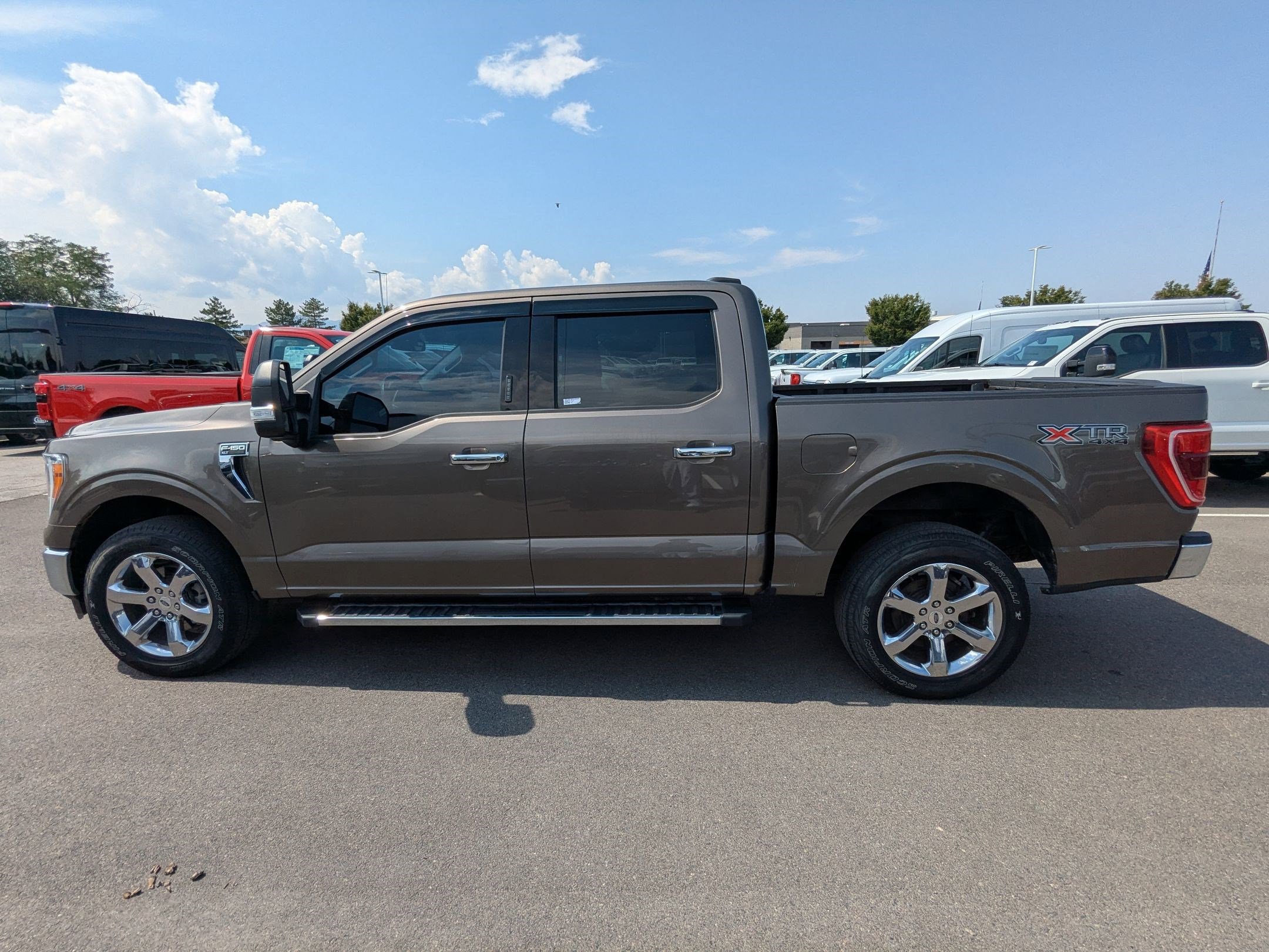 2021 Ford F-150 XLT photo 6