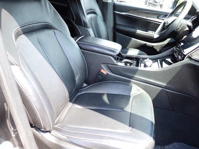 2023 Jeep Grand Cherokee Limited photo 10