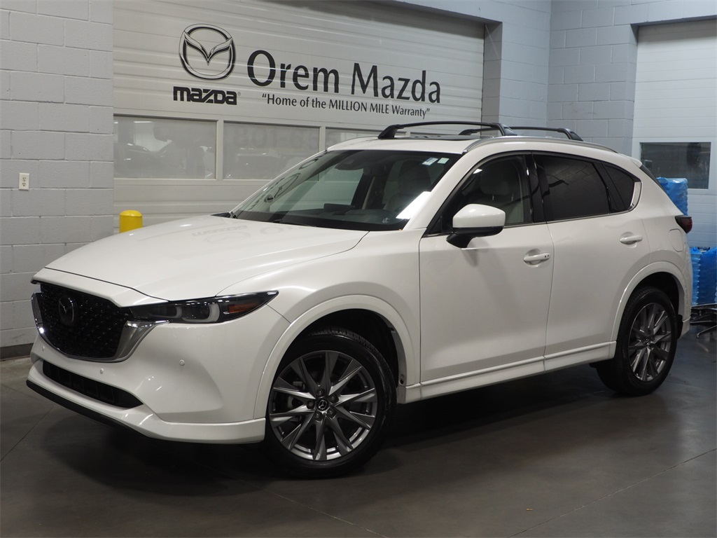 2025 Mazda CX-5 S Premium Plus package's photo