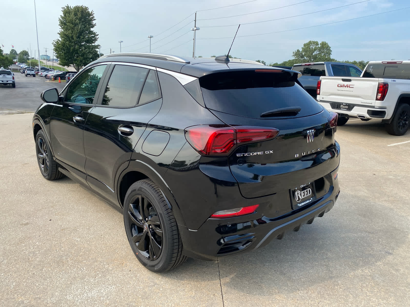 2026 Buick Encore GX Sport Touring photo 8