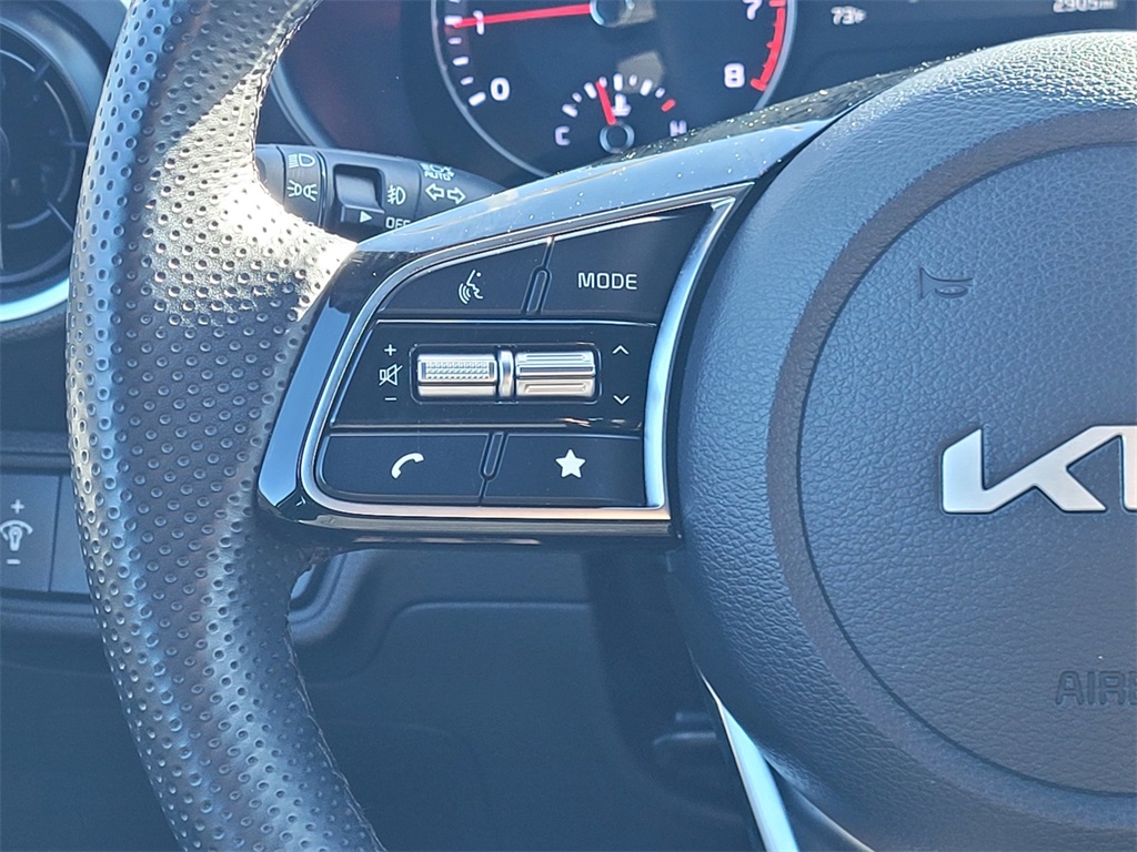 2024 Kia Forte GT-Line photo 26