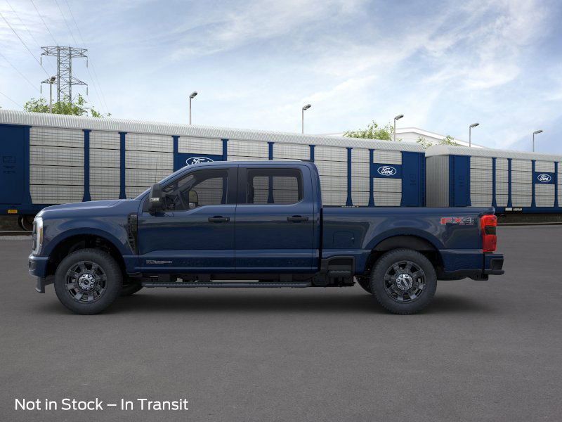 2025 Ford F-250 photo 2