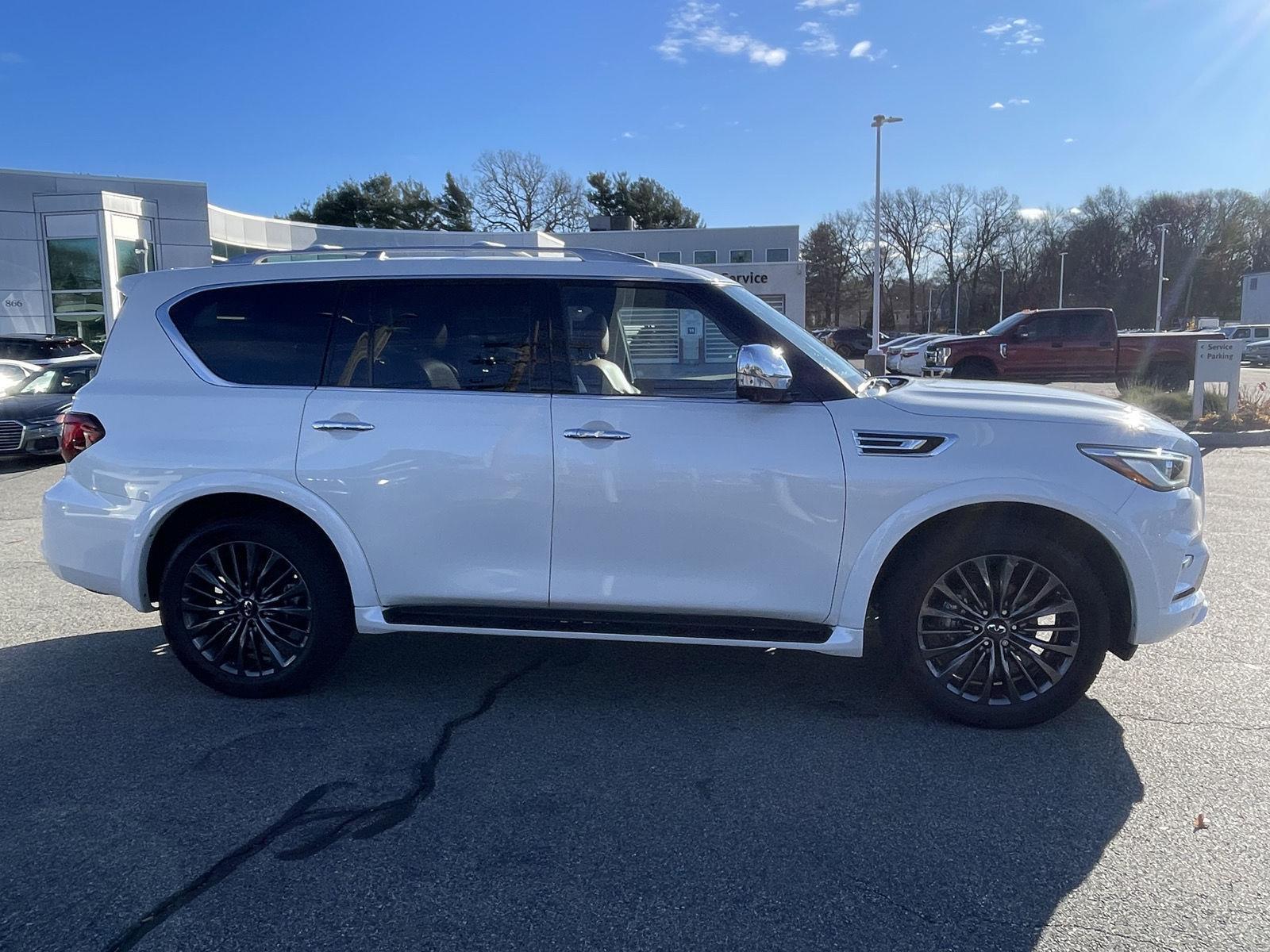 2024 Infiniti QX80 Sensory photo 4