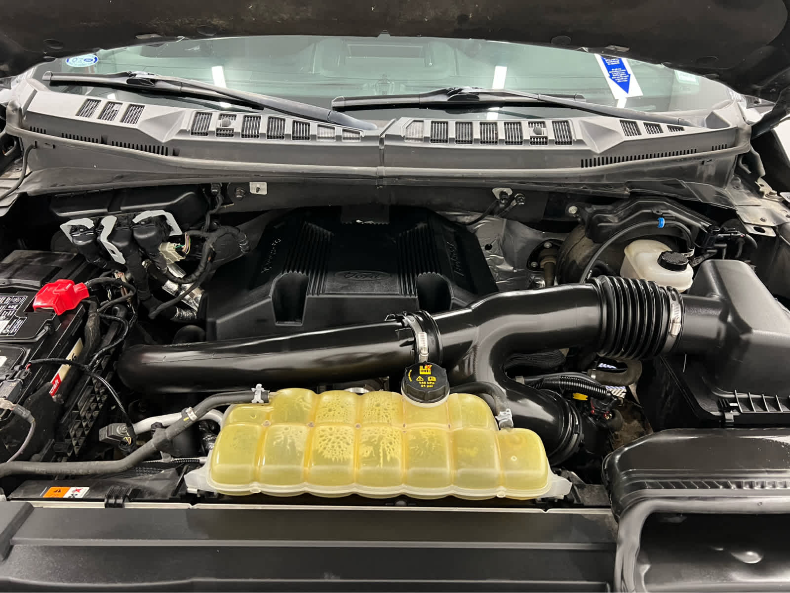 2020 Ford F-150 XLT photo 11
