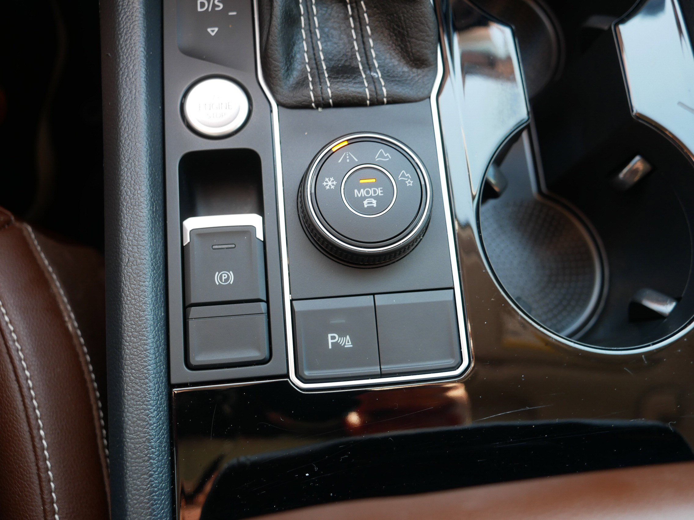 2023 Volkswagen Atlas V6 SE Technology photo 31