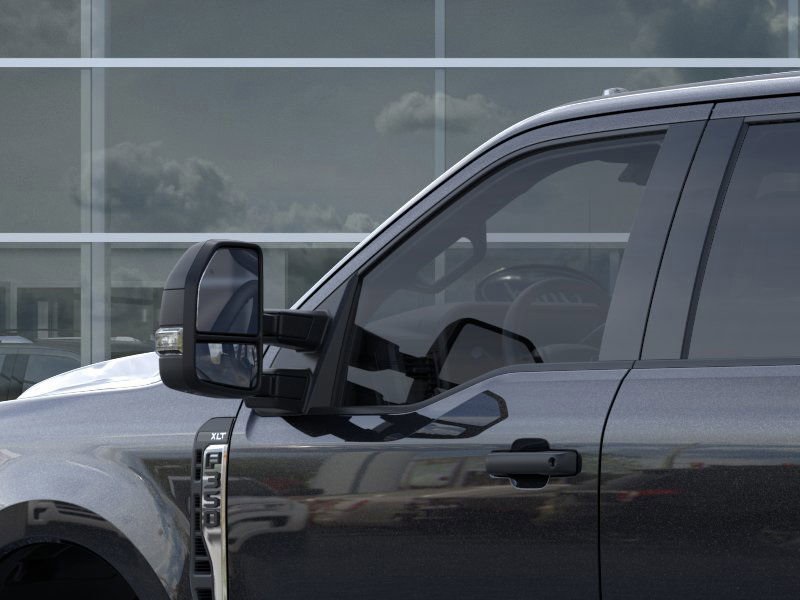 2026 Ford F-350 XLT photo 17