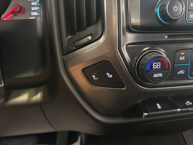 2018 Chevrolet Silverado 1500 LT photo 19