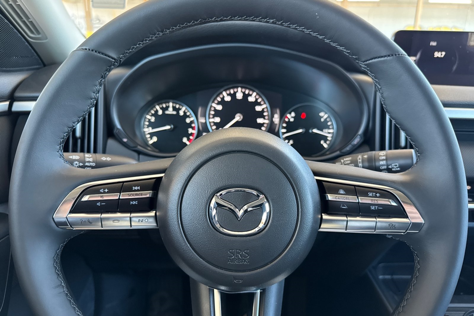 2025 Mazda CX-50 2.5 S Preferred photo 23