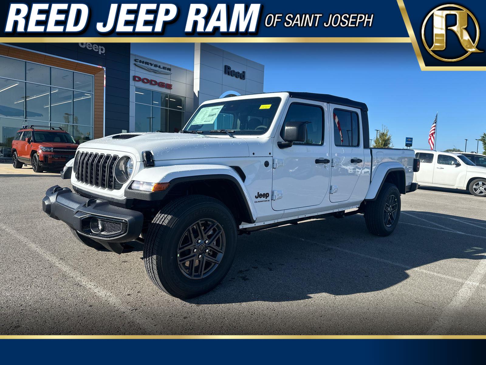 2025 Jeep Gladiator Sport S's photo