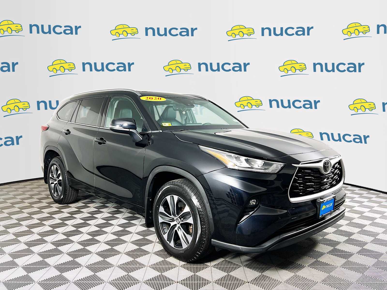 2020 Toyota Highlander XLE's photo