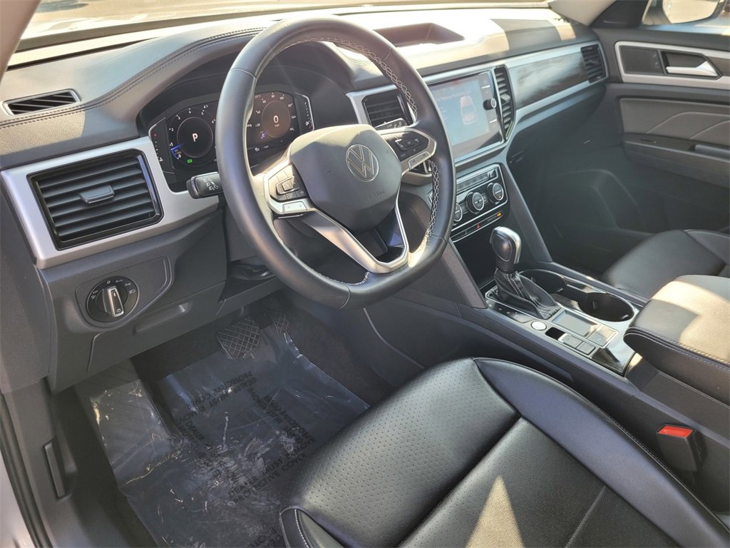 2022 Volkswagen Atlas V6 SE Technology photo 12