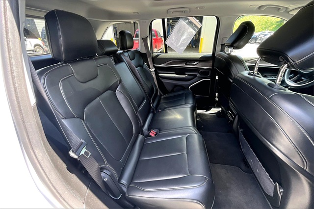 2022 Jeep Grand Cherokee Limited photo 19