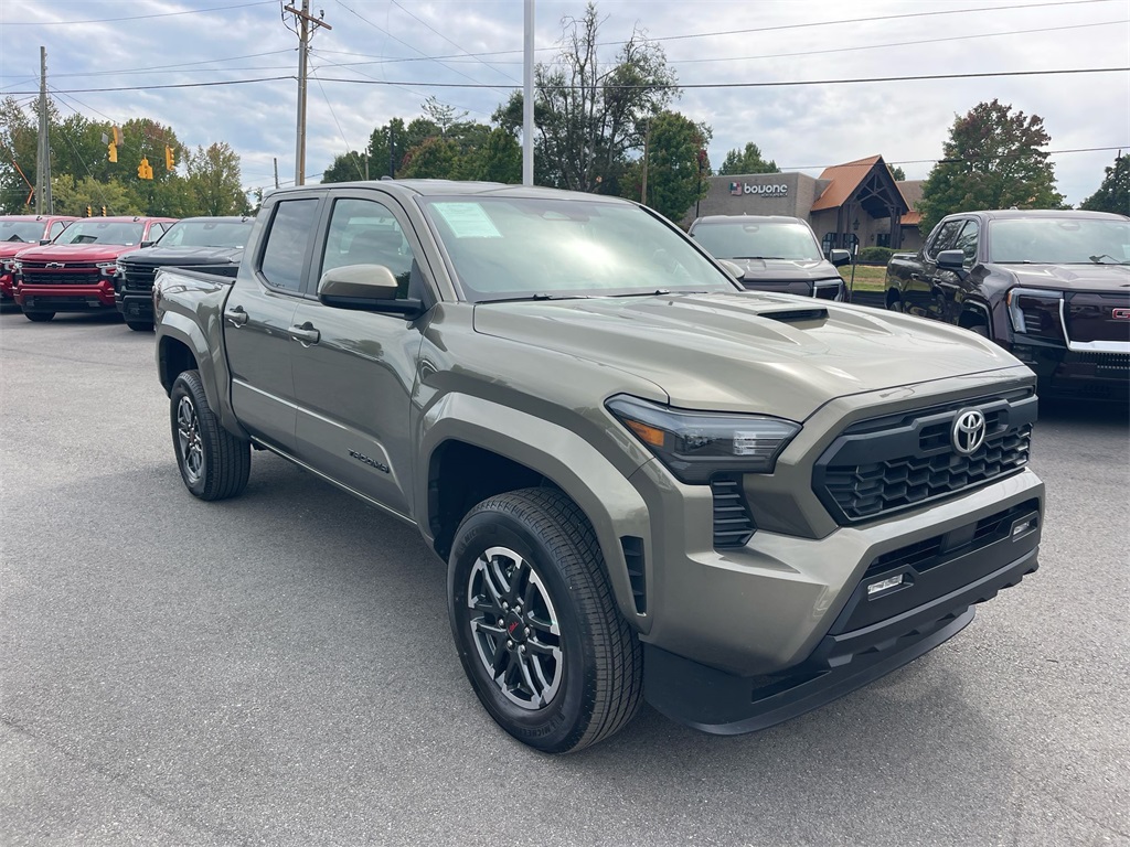 2025 Toyota Tacoma TRD Sport photo 6