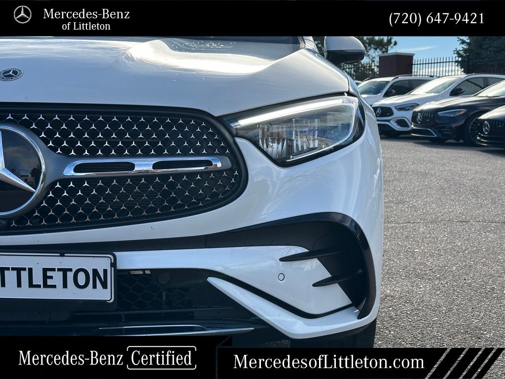 2025 Mercedes Benz GLC 350e 4MATIC photo 4