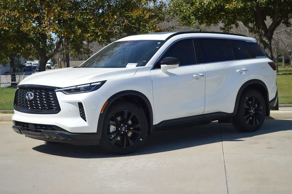 2025 INFINITI QX60 LUXE