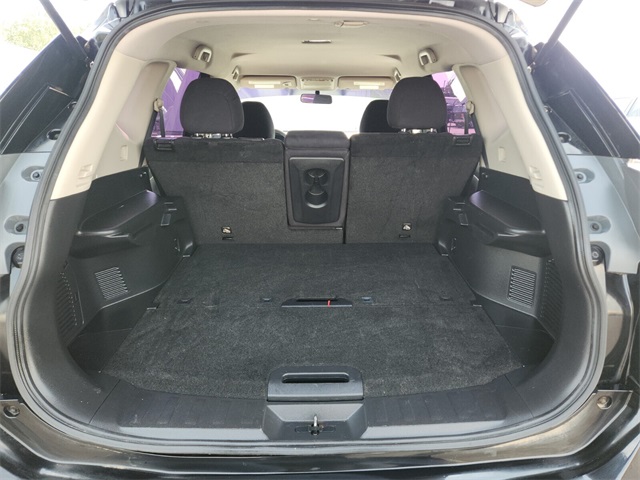 2016 Nissan Rogue S photo 9