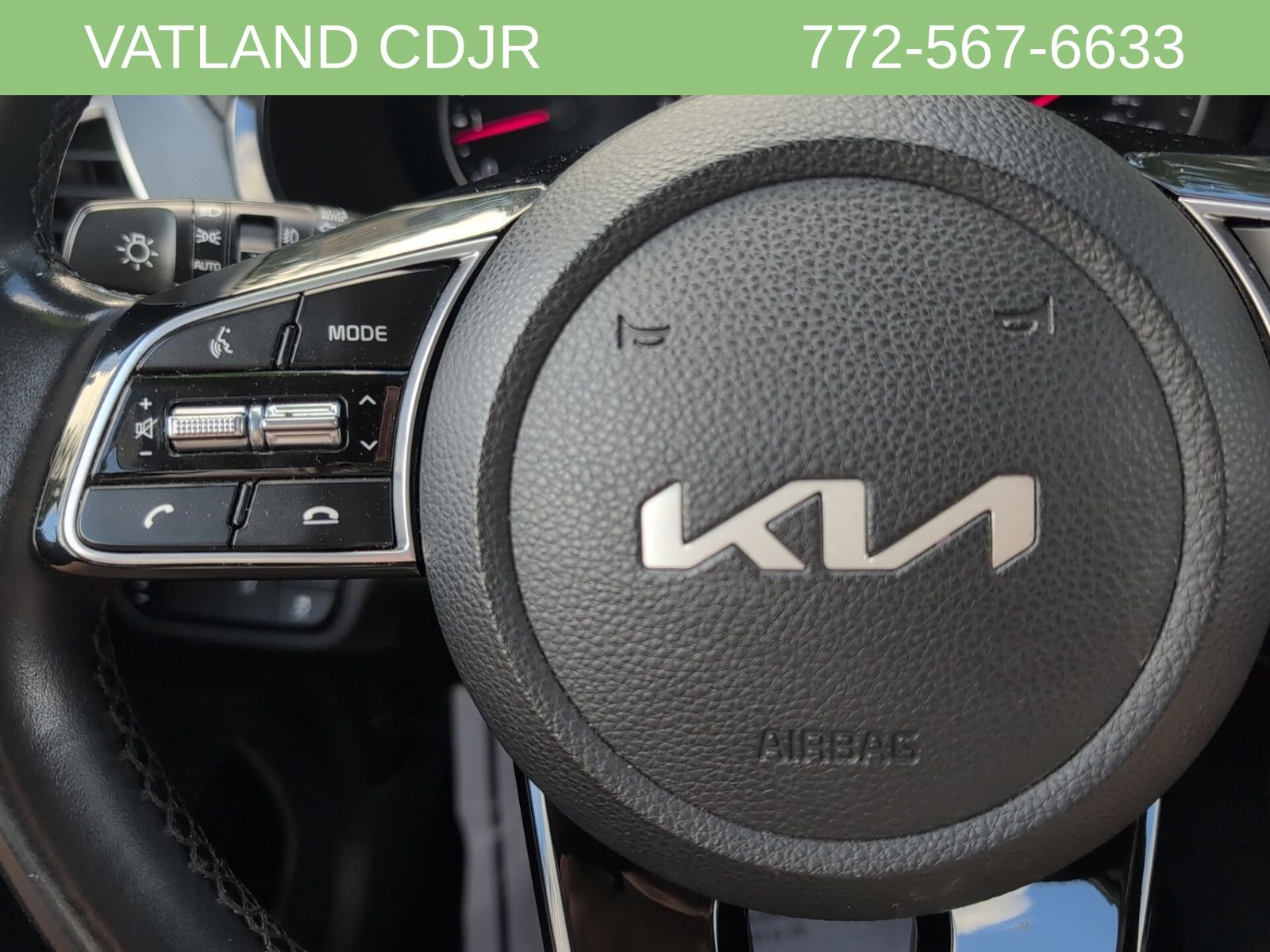 2023 Kia Seltos S photo 17