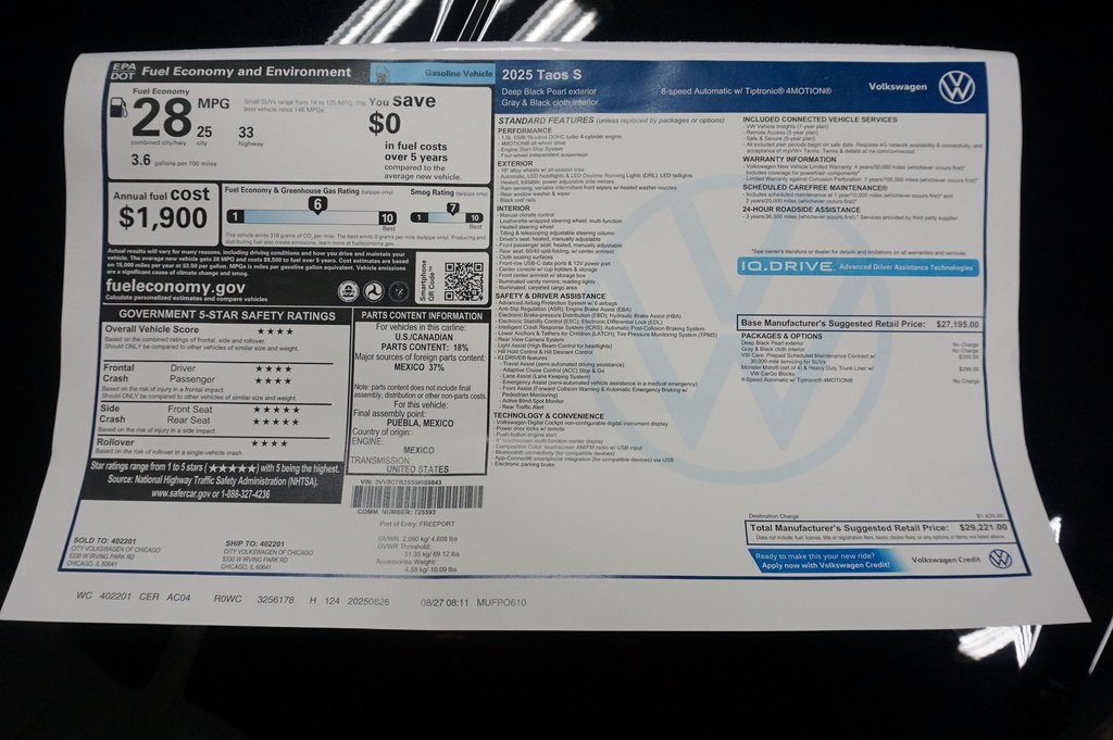 2025 Volkswagen Taos S photo 28