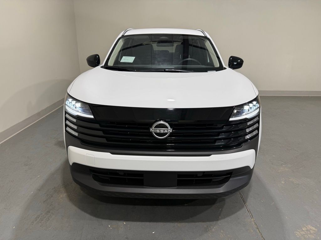 2026 Nissan Kicks SV photo 2