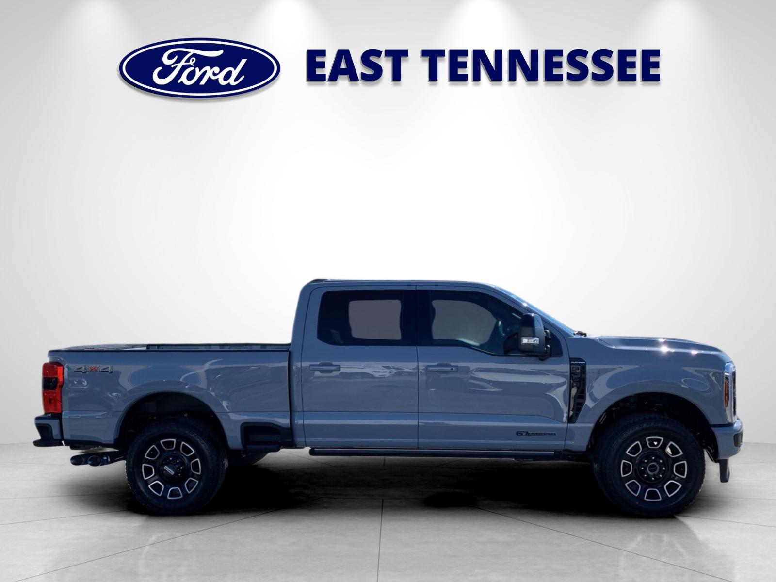 2026 Ford F-350 Platinum photo 2