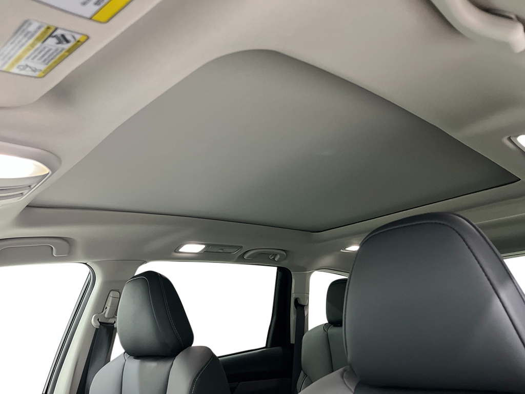 2025 Subaru Ascent Onyx Edition photo 12