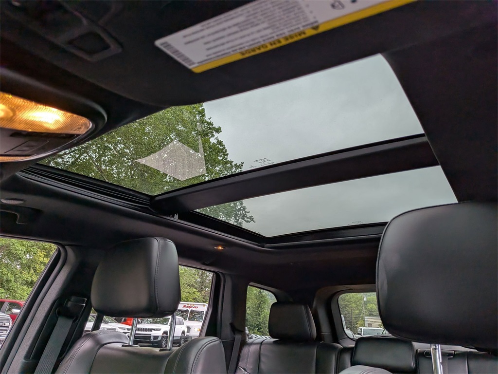 2019 Jeep Grand Cherokee Limited X photo 19