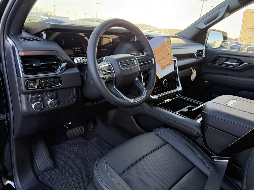 2026 GMC YUKON XL - Image 17