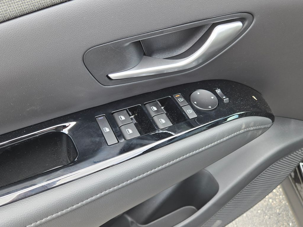2025 Hyundai Santa Cruz Limited photo 19