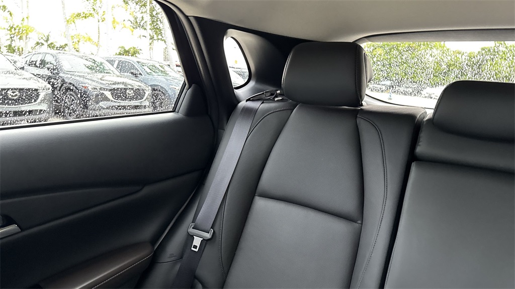2024 Mazda CX-30 2.5 S Premium photo 17