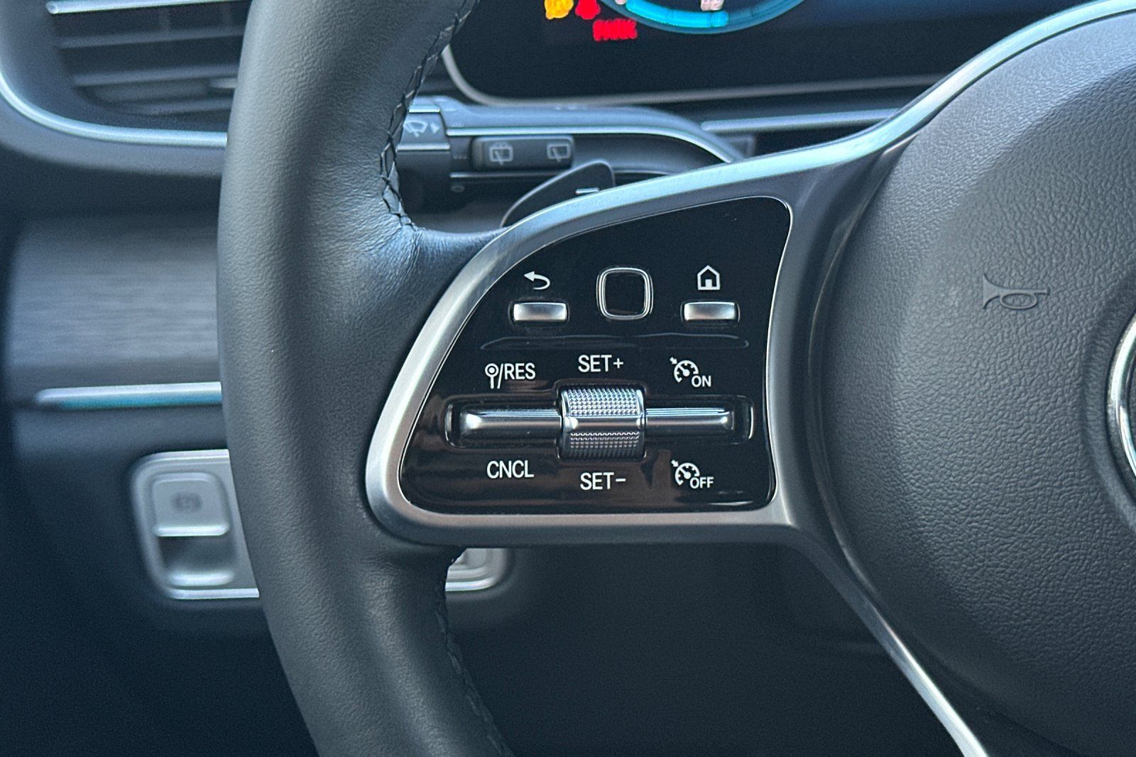 2023 Mercedes Benz GLE 350 photo 23