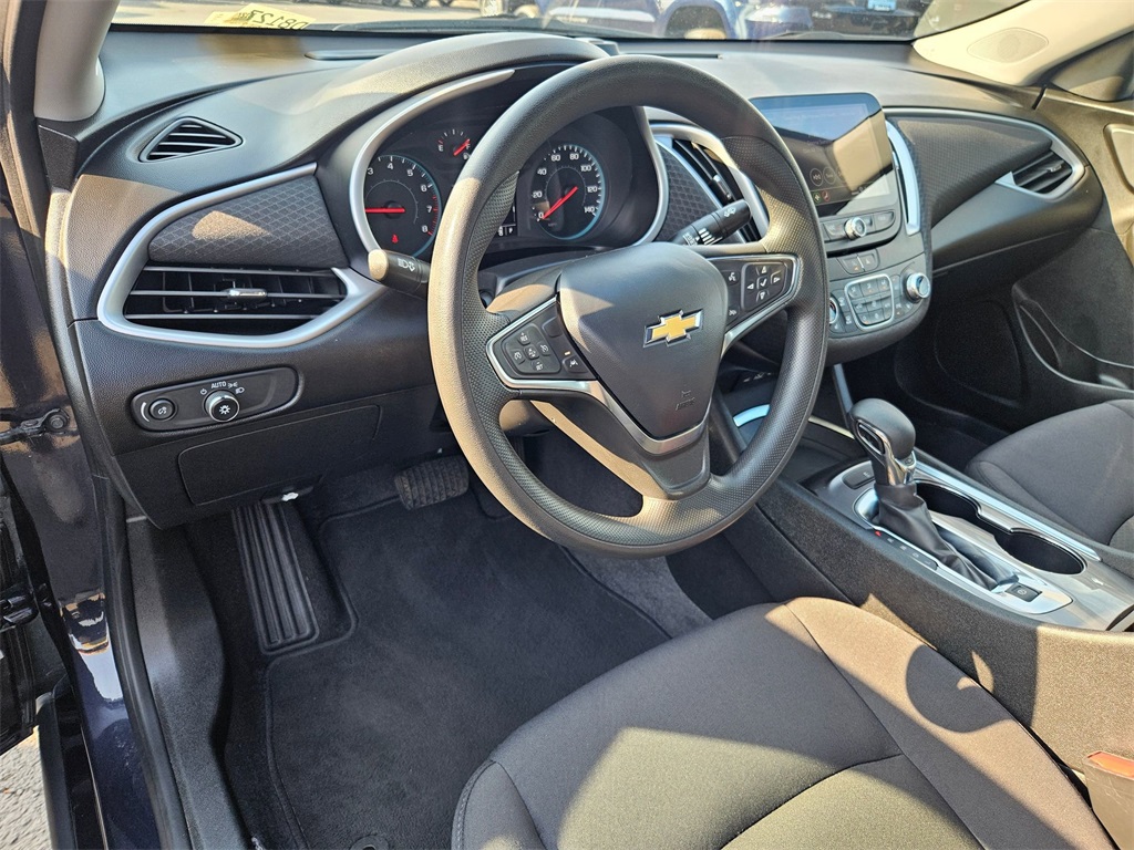 2023 Chevrolet Malibu 1LT photo 11