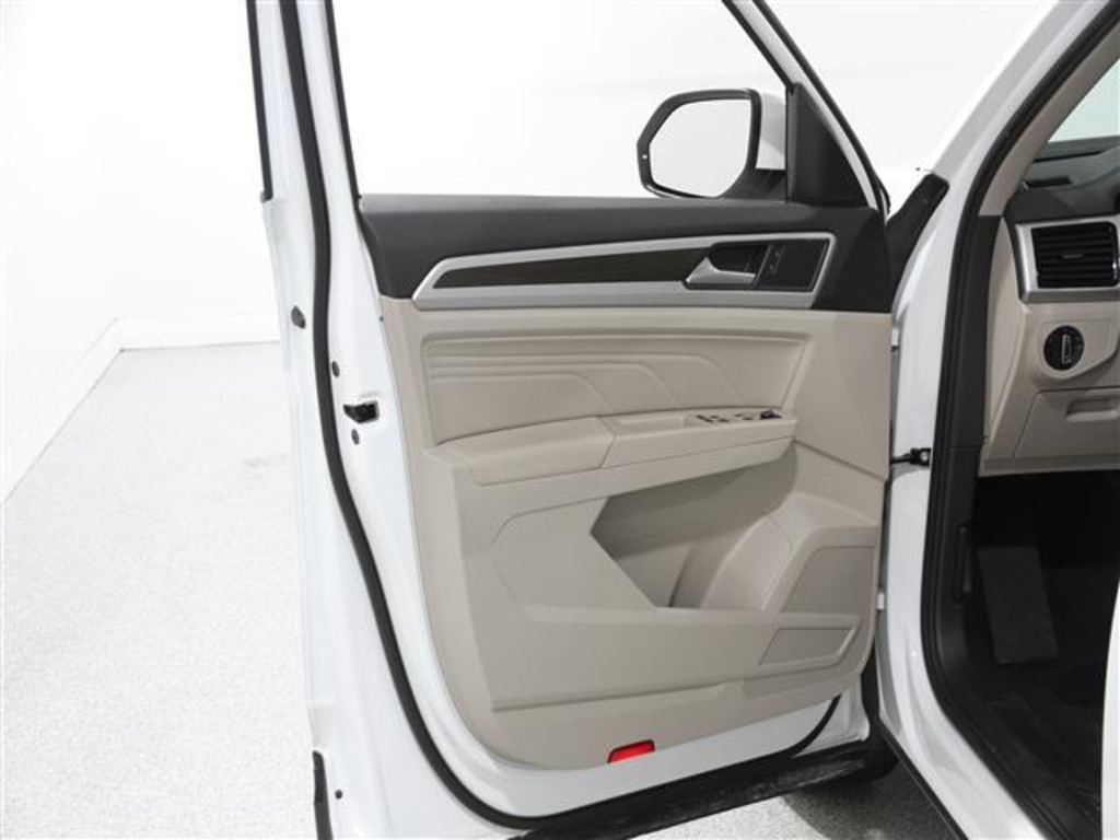 2022 Volkswagen Atlas V6 SE photo 4