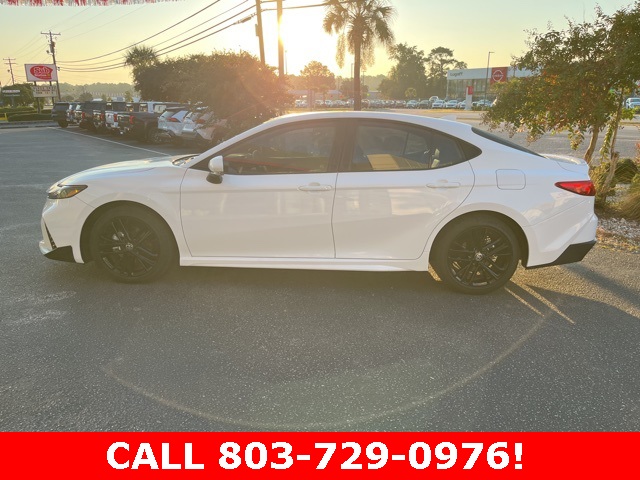 2025 Toyota Camry SE photo 36