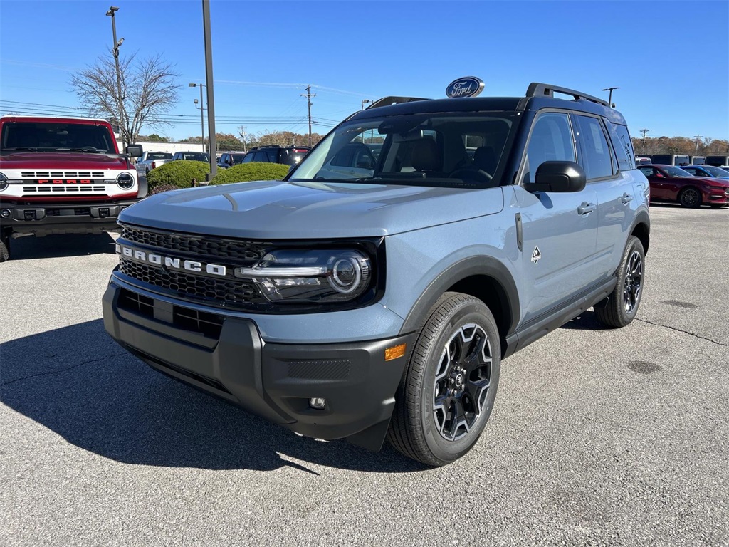 2025 Ford Bronco Sport Outer Banks photo 3