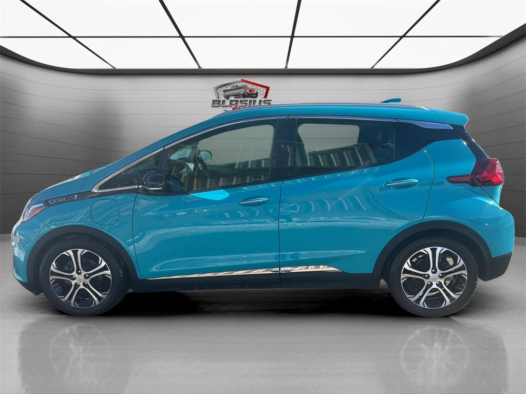 Used 2021 Chevrolet Bolt EV Premier with VIN 1G1FZ6S09M4104042 for sale in Branford, CT