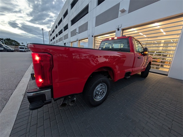 2026 Ford F-350 XL photo 10