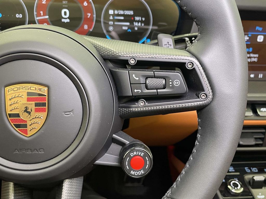 2025 Porsche 911 S Cabriolet photo 36