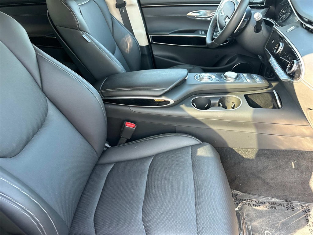 2025 Genesis GV70 2.5T photo 15