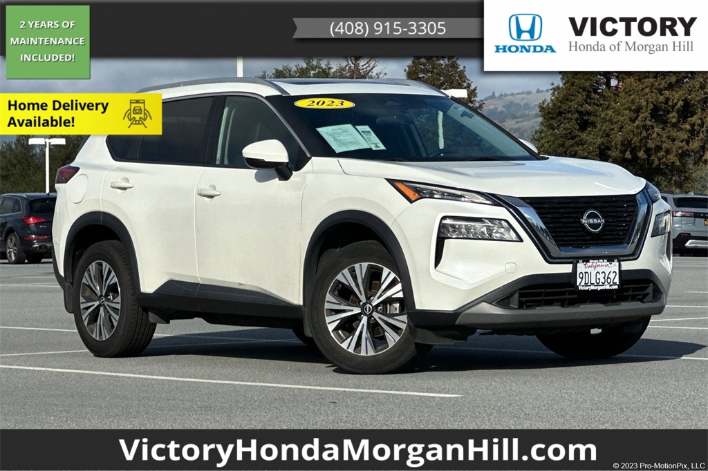 2023 Nissan Rogue SV's photo