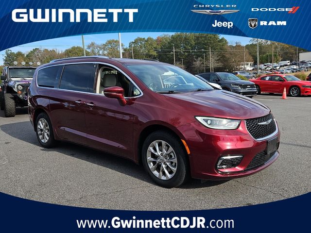 2021 Chrysler Pacifica Touring L's photo