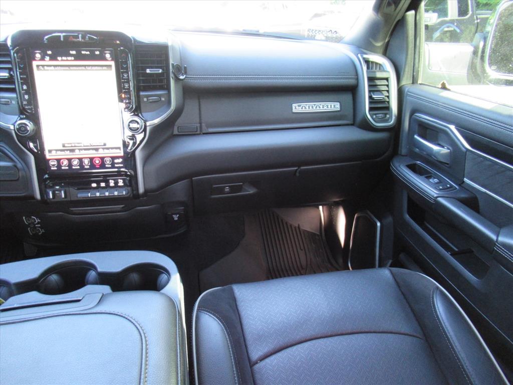 2021 Ram 3500 Laramie photo 17