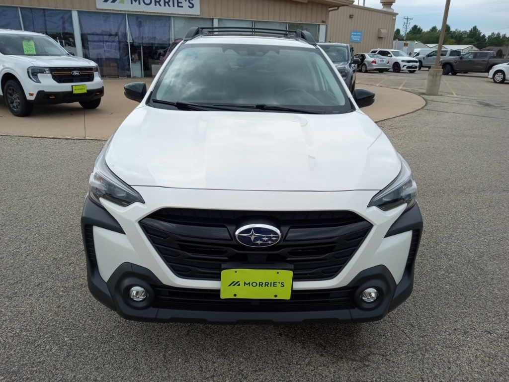 2023 Subaru Outback Onyx Edition photo 2