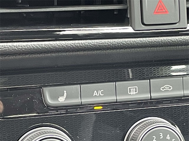 2025 Volkswagen Taos S photo 20
