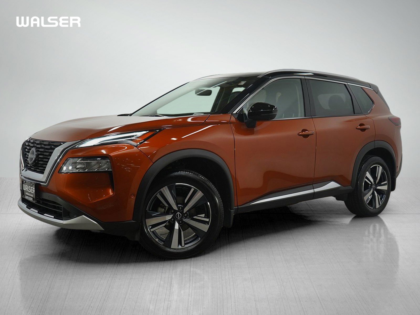 2023 Nissan Rogue Platinum's photo