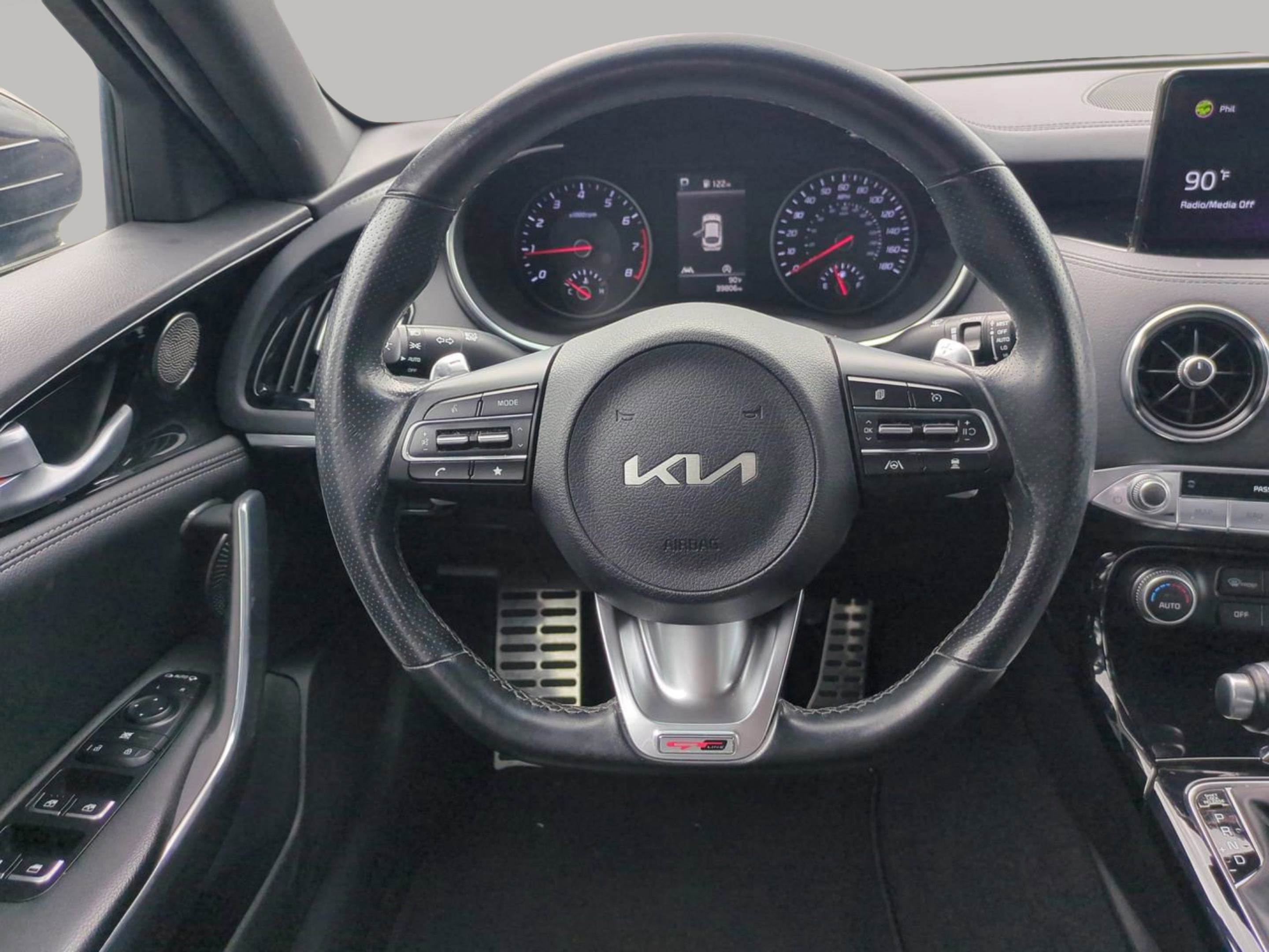 2022 Kia Stinger GT-Line photo 16