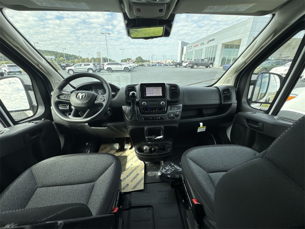 2025 Ram ProMaster 1500 photo 9