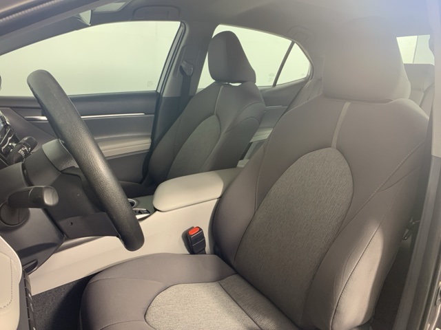 2023 Toyota Camry LE photo 13