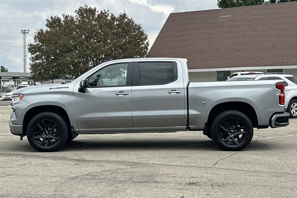 2026 Chevrolet Silverado 1500 RST photo 6