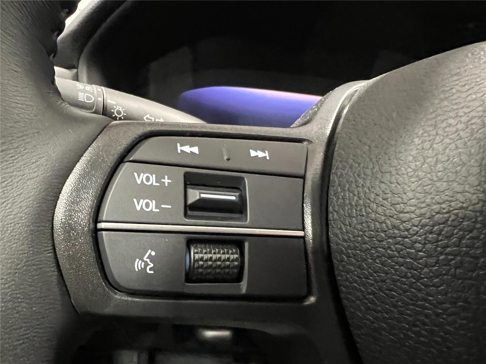 2025 Honda Accord Hybrid EX-L photo 18